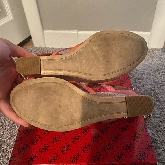 Guess Orange Snake Skin Wedges Size 7.5 - Picture 4 of 4